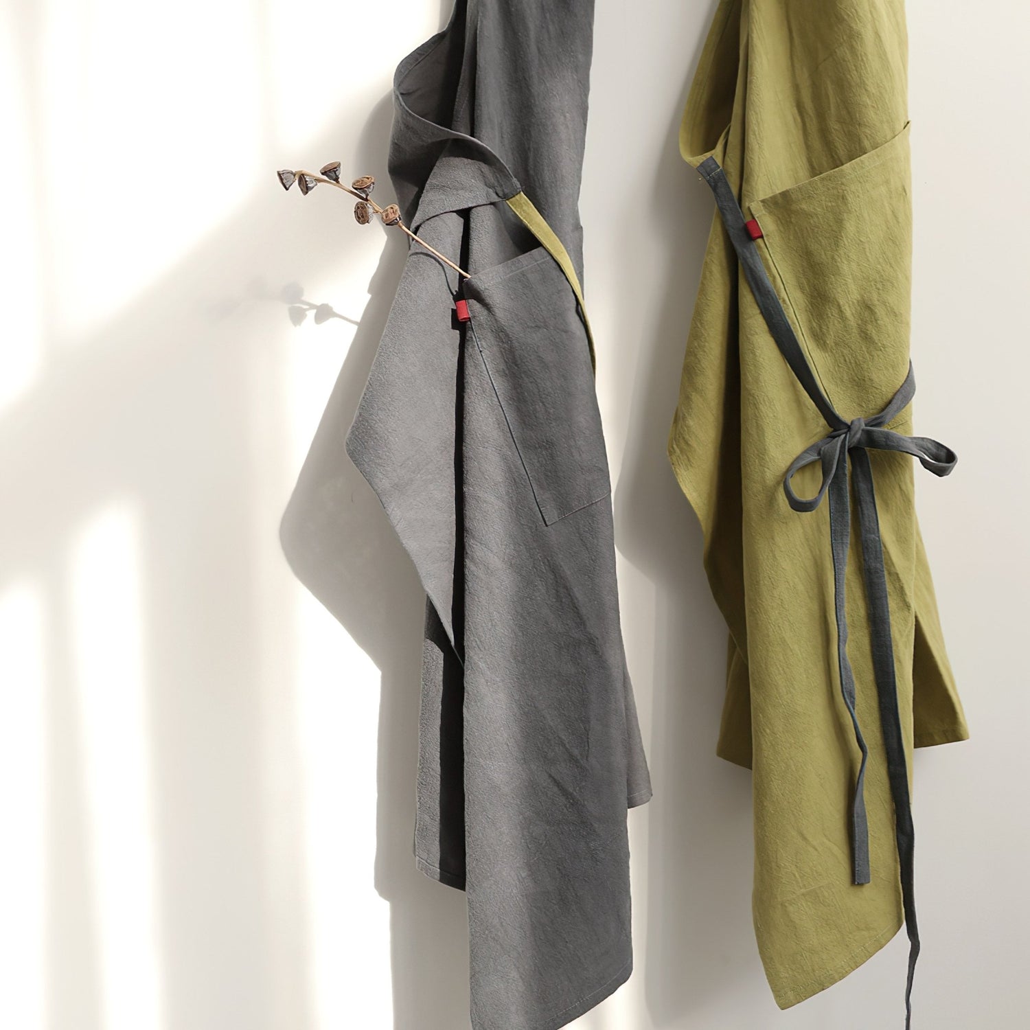 Cotton - Linen Blend Aprons 80% Linen & 20% Cotton - Hanee Aprons