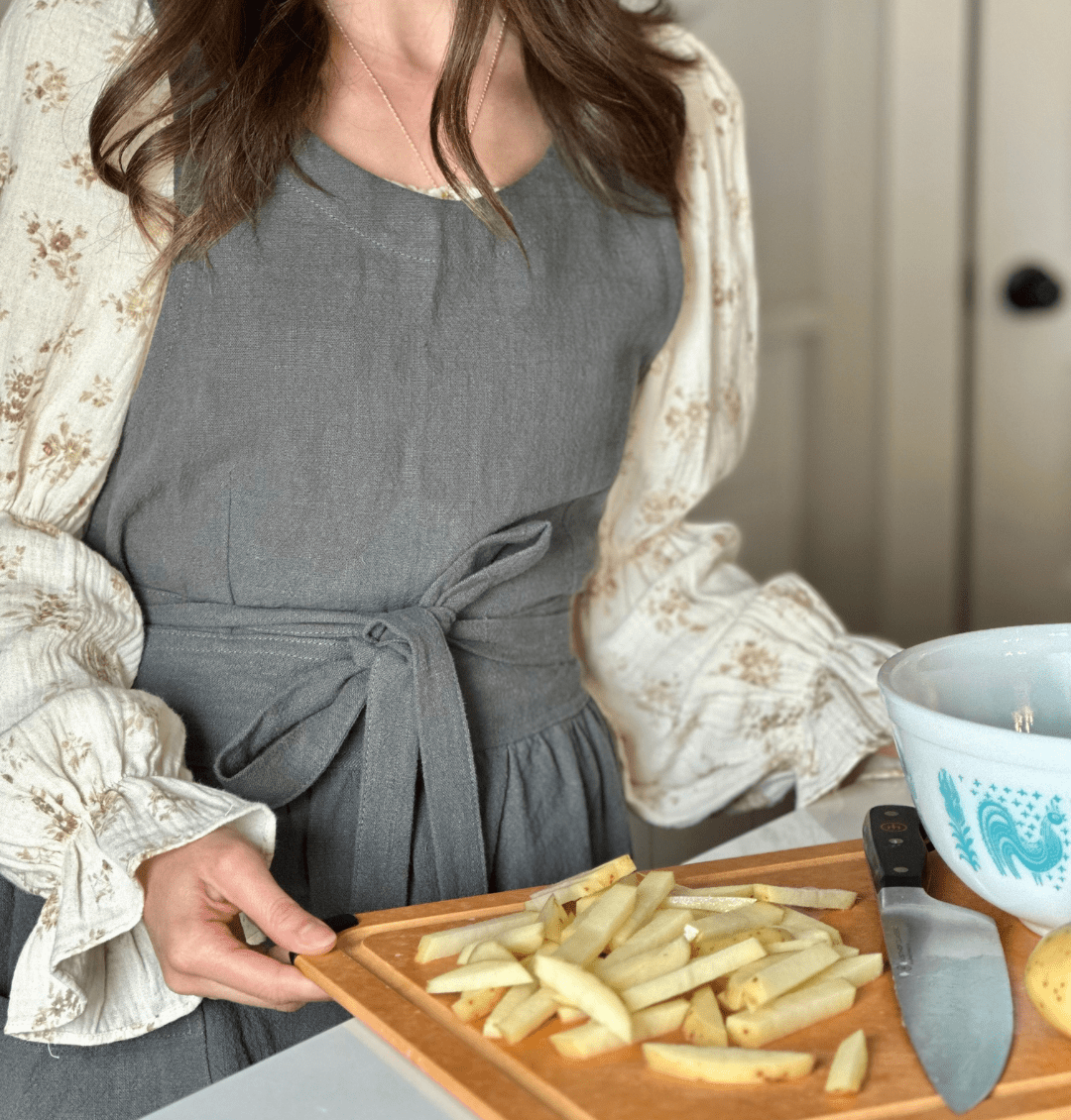 Everyday Pinafore Apron - Hanee Aprons