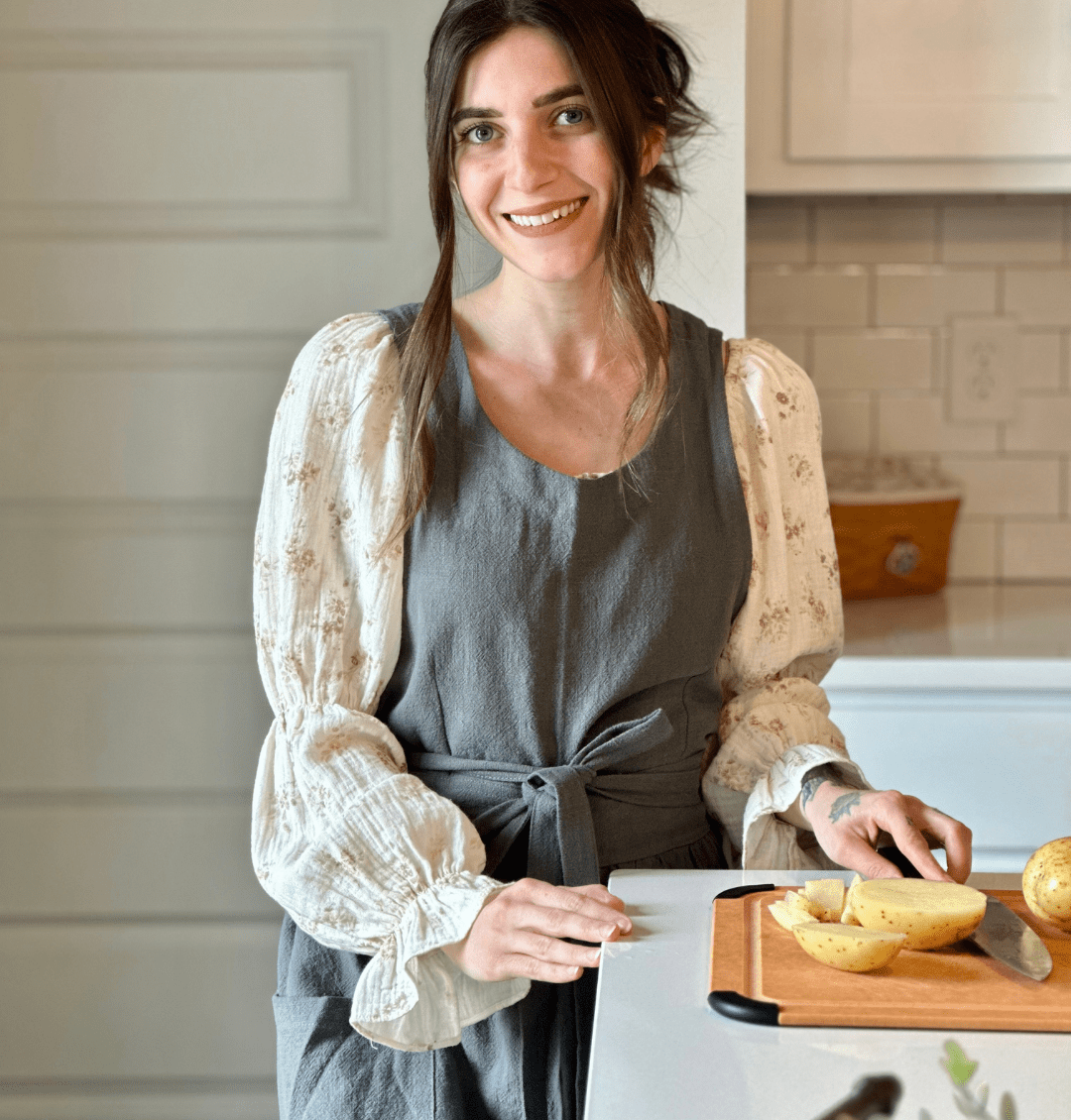 Everyday Pinafore Apron - Hanee Aprons